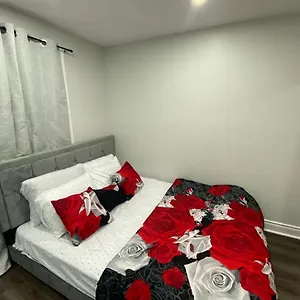  Homestay Treasure's Canada